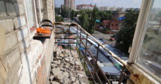 Демонтаж балкона Пушкино, цена от 3000 руб.