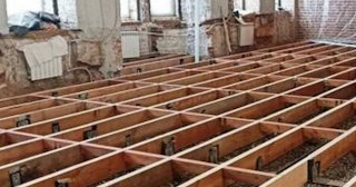 Демонтаж деревянных перекрытий - Качественные услуги в Пушкино от Сварной-Пшк от 737 руб.